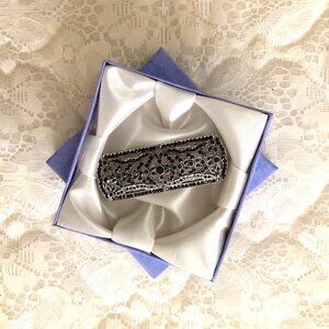 NWOT Elegant Design Vintage Style Fashionable Black Onyx Scarf Brooch Alloy Pin